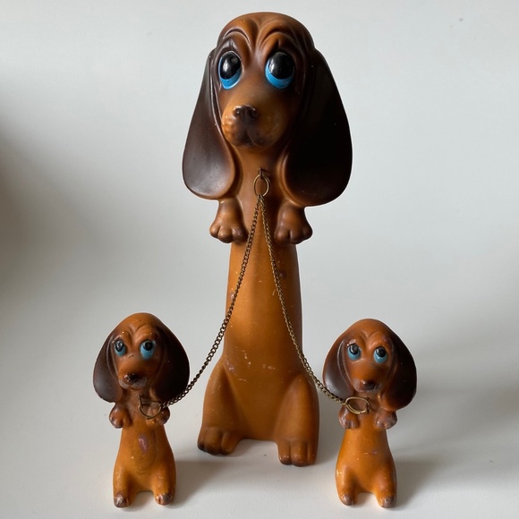 Other - Vintage DACHSHUND FAMILY FIGURINES Mom with Puppies Ceramic As Is